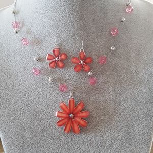 Coral colored glass necklace with earings